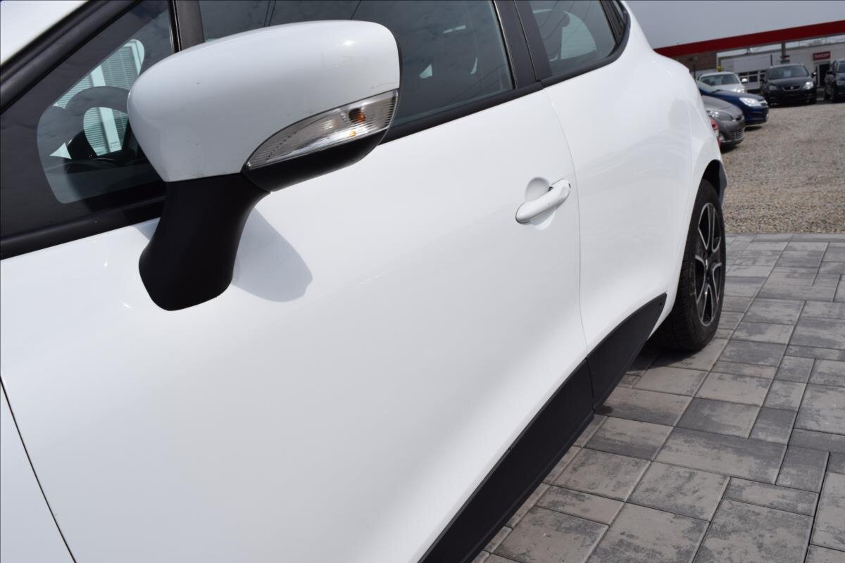 Renault Clio Hatchback 1,1 l 54 kw