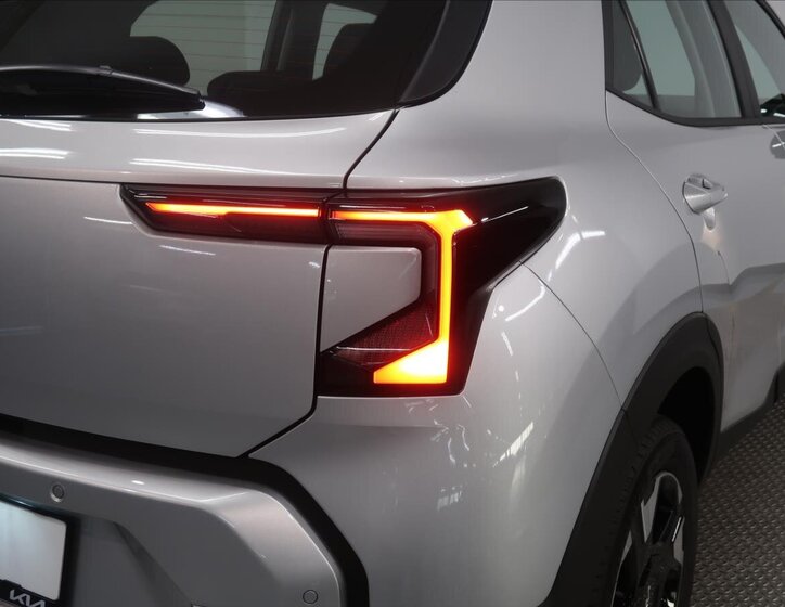 KIA Stonic SUV / Terénní 998,0 74 kw