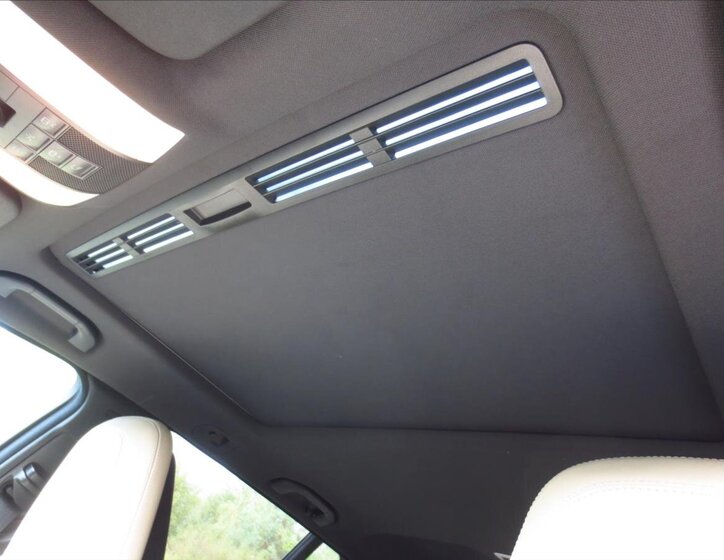 Mercedes-Benz Třídy C Kombi 6,2 l 336 kw