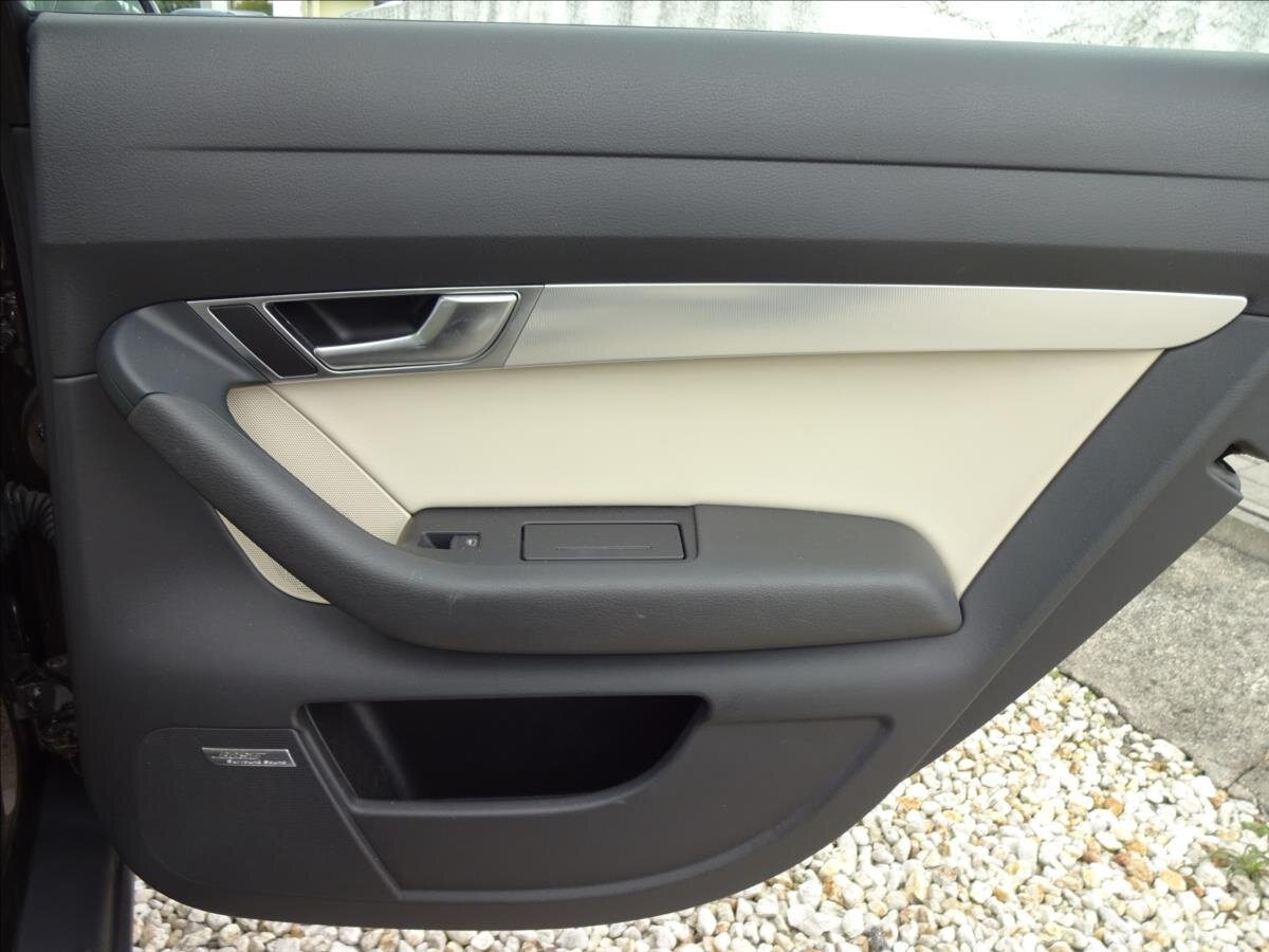 Audi A6 Allroad Kombi 3,0 l 176 kw