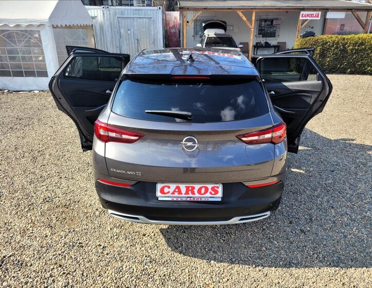 Opel Grandland X SUV / Terénní 1,5 l 96 kw
