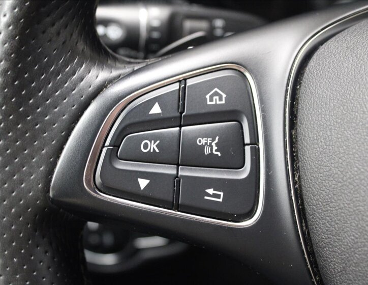 Mercedes-Benz Třídy V Kombi 2,1 l 140 kw