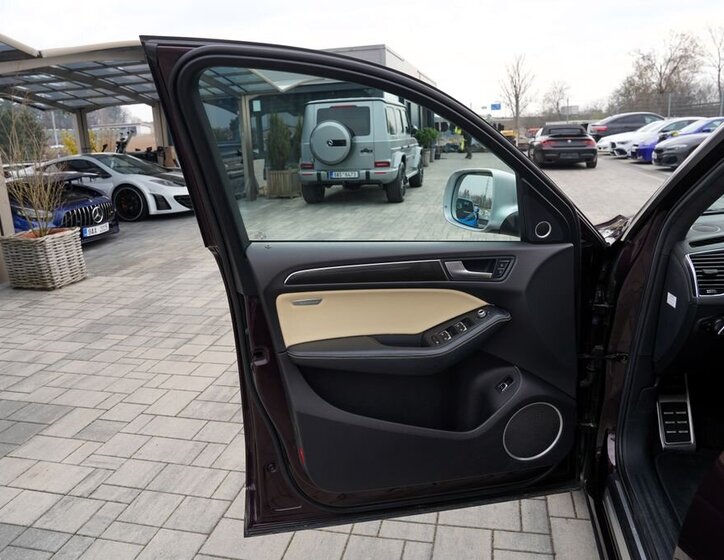 Audi SQ5 SUV / Terénní 3,0 l 230 kw