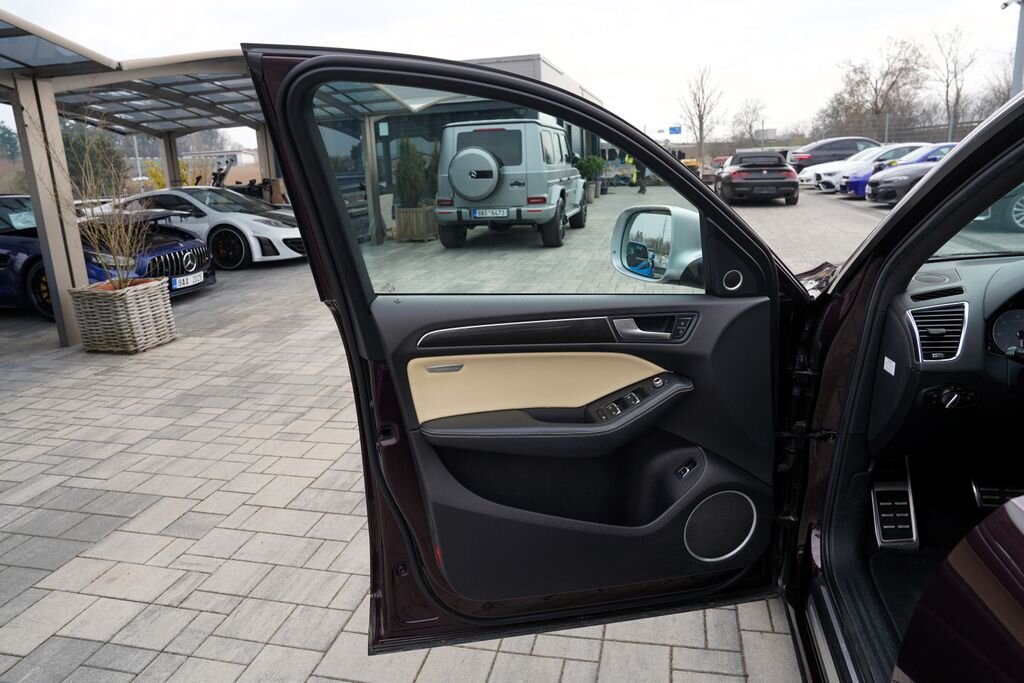 Audi SQ5 SUV / Terénní 3,0 l 230 kw