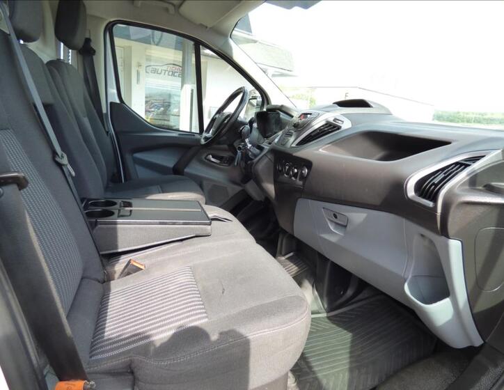 Ford Transit Custom 41