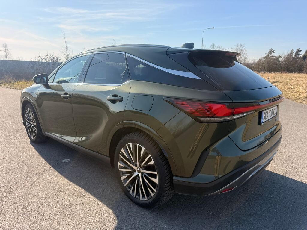 Lexus RX 450 SUV 2,5 l 136 kw