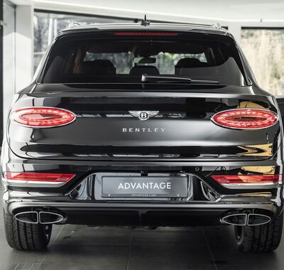 Bentley Bentayga 3