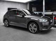 Audi Q5 4
