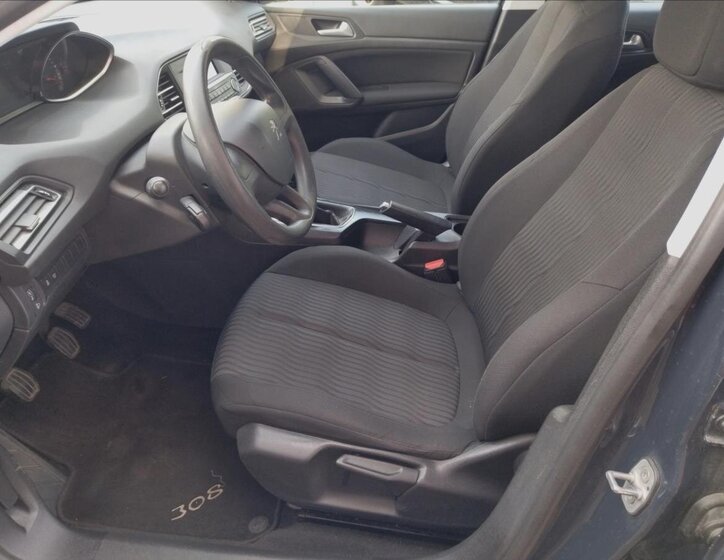 Peugeot 308 Kombi 1,6 l 73 kw