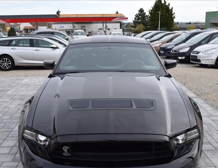 Ford Mustang Kupé 5,8 l 485 kw