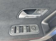 Mercedes-Benz Třídy A Hatchback 1,3 l 120 kw