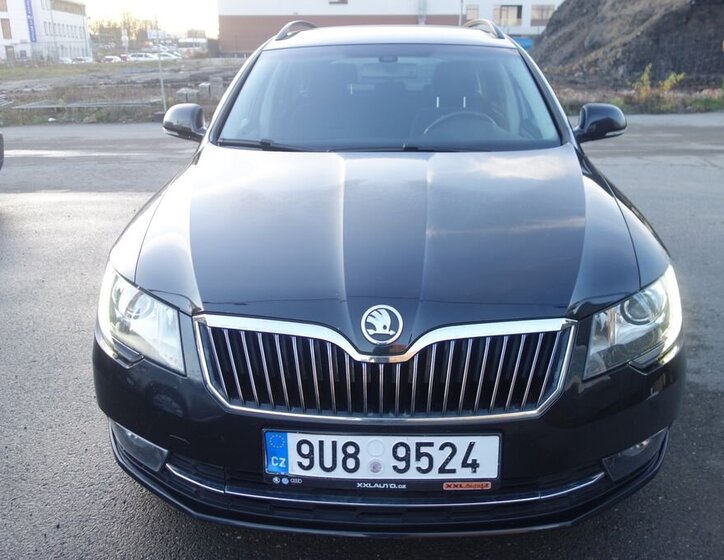 Škoda Superb 2