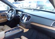 Volvo XC90 14