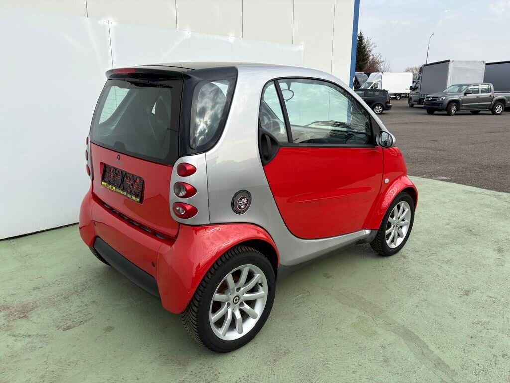 Smart Fortwo Kupé 698,0 45 kw