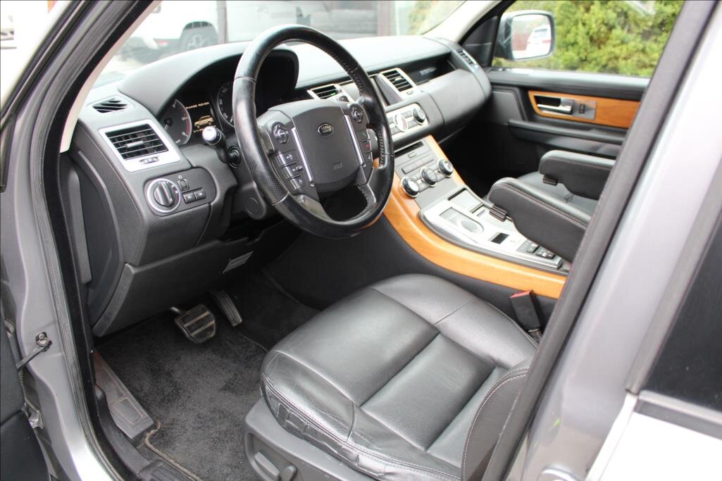 Land Rover Range Rover Sport SUV / Terénní 3,0 l 188 kw