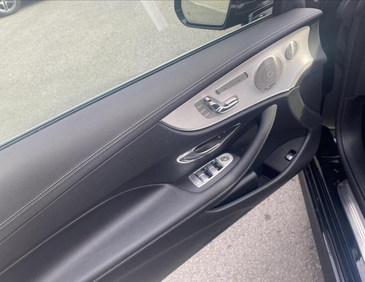 Mercedes-Benz Třídy E 15