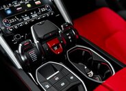 Lamborghini Urus 16