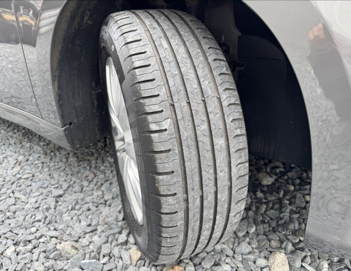 Fiat Tipo Sedan / Limuzína 1,4 l 70 kw