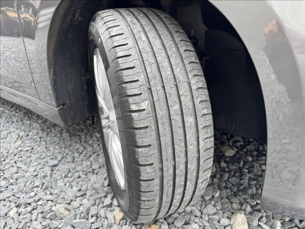 Fiat Tipo Sedan / Limuzína 1,4 l 70 kw