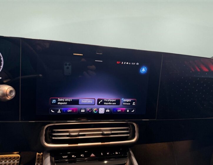 Mercedes-Benz CLA 11