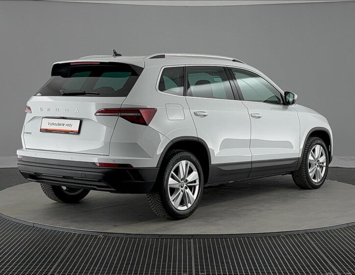 Škoda Karoq SUV / Terénní 1,5 l 110 kw