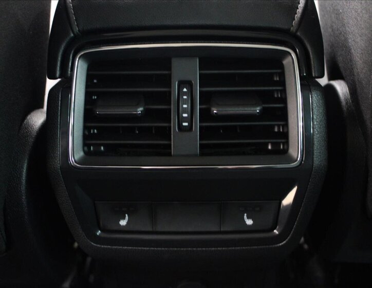 Škoda Karoq Kombi 2,0 l 110 kw