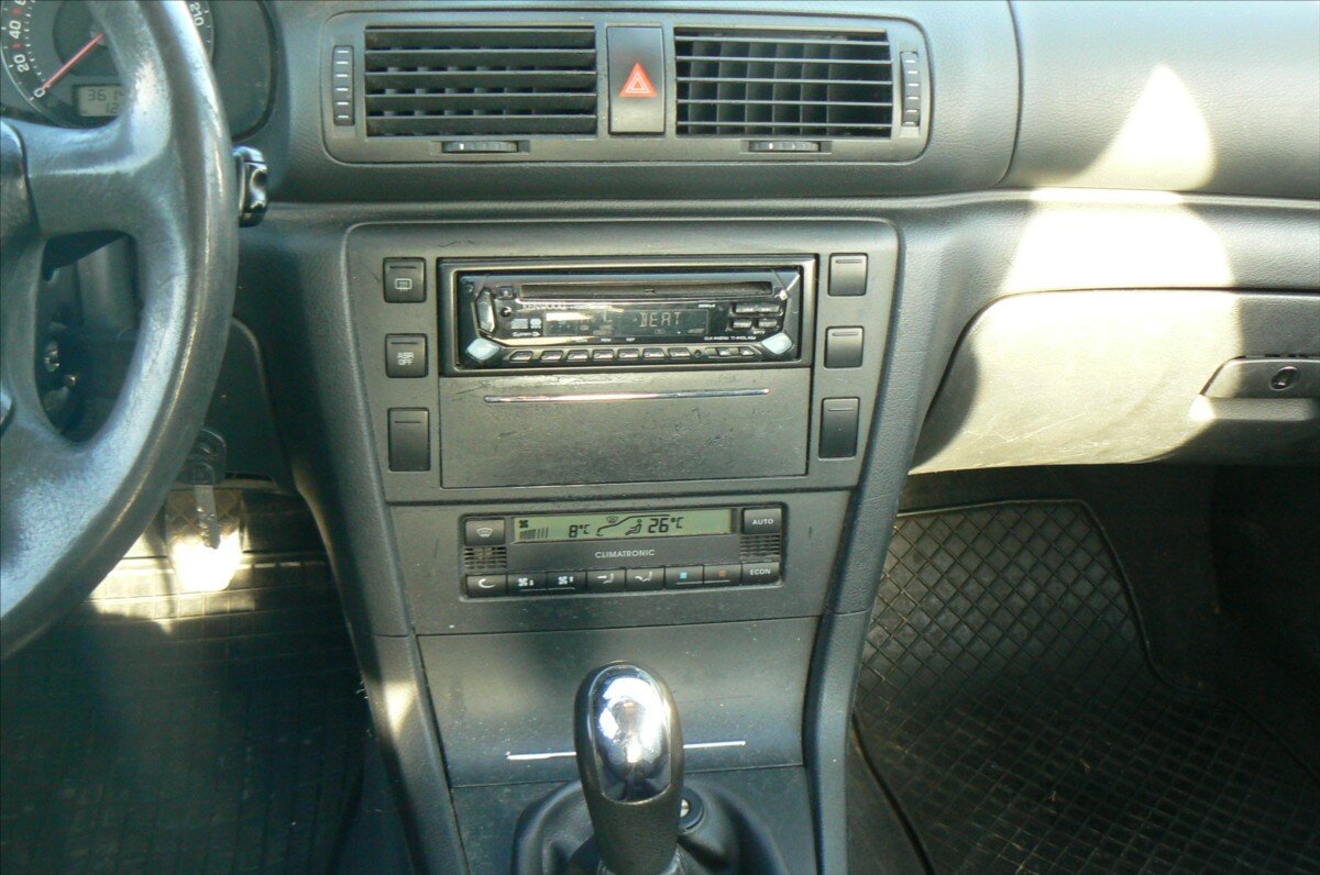 Škoda Superb Sedan 1,9 l 74 kw