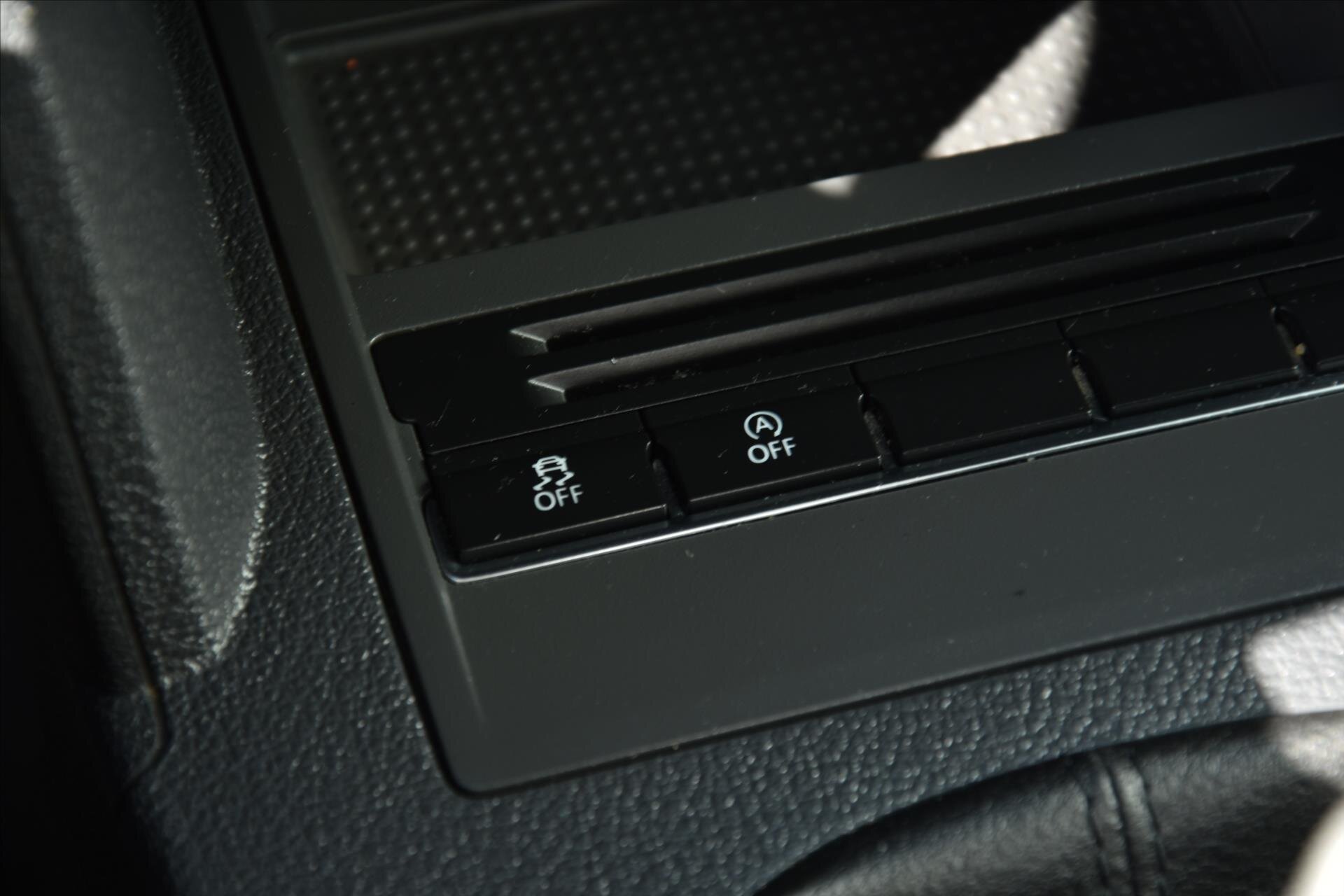 Volkswagen Touran MPV 1,6 l 77 kw