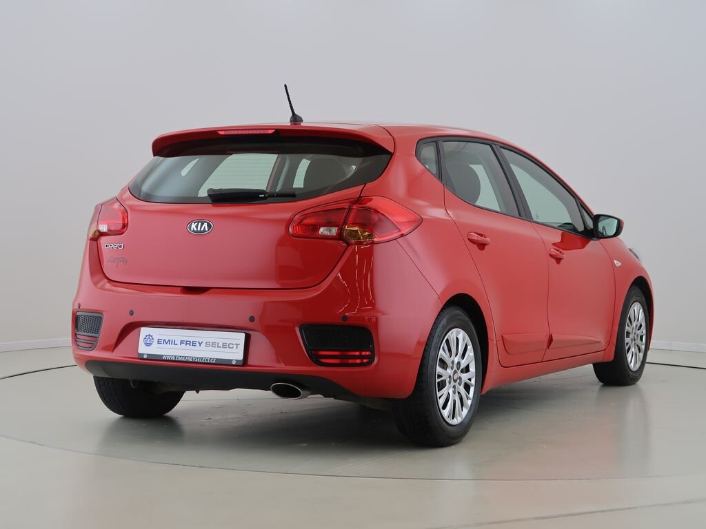 KIA Ceed Hatchback 1,4 l 73 kw