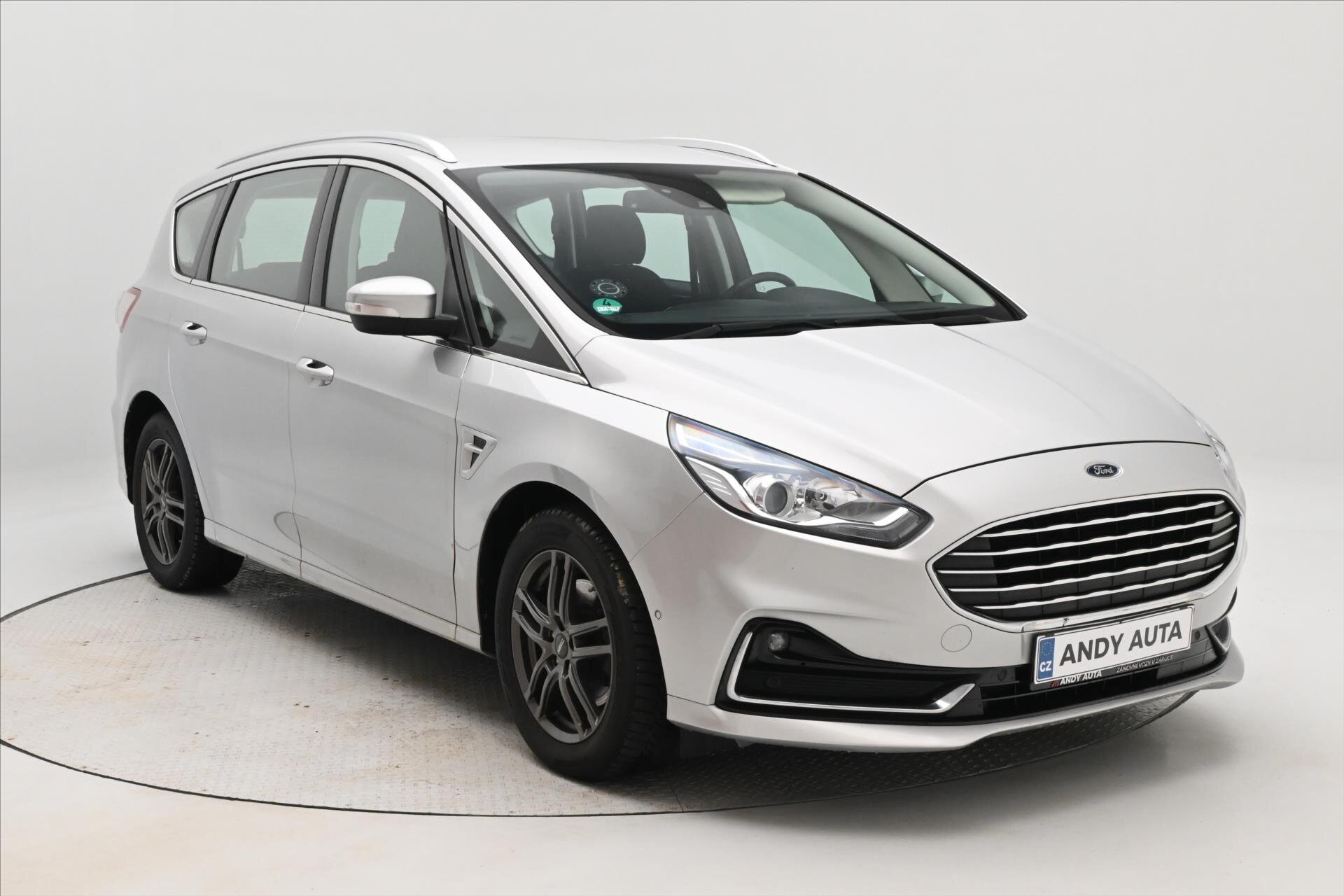 Ford S-MAX MPV 2,0 l 140 kw