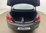 Opel Insignia Sedan / Limuzína 2,0 l 118 kw