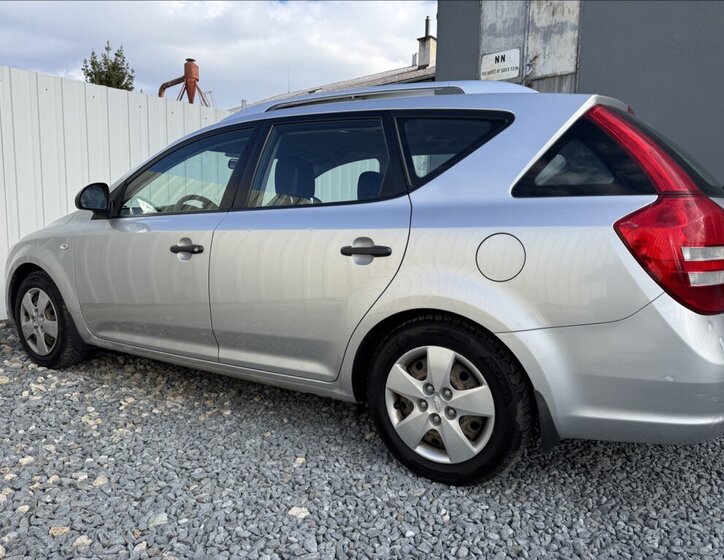 KIA Ceed Kombi 1,4 l 80 kw