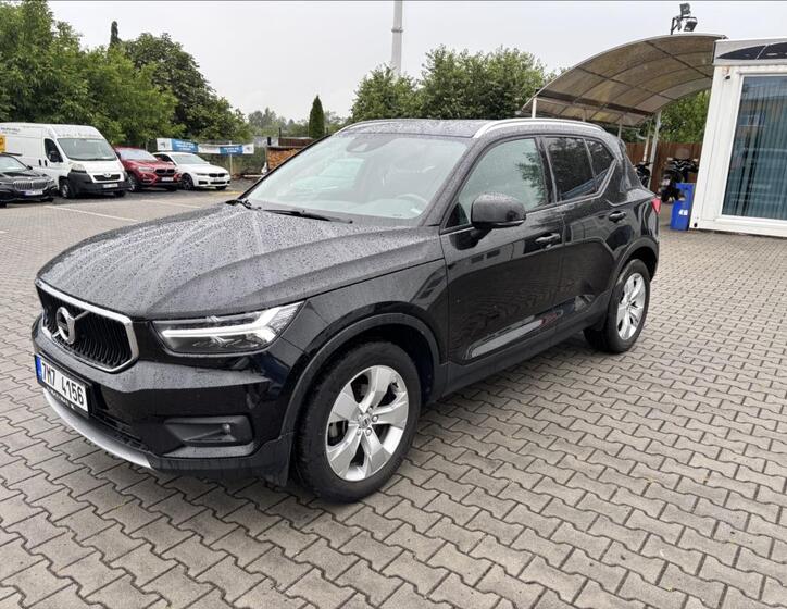 Volvo XC40 1