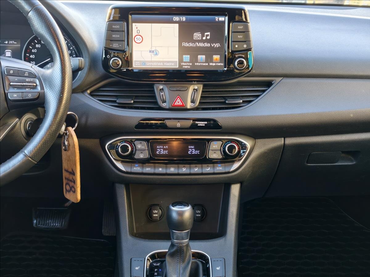 Hyundai i30 Kombi 1,4 l 103 kw