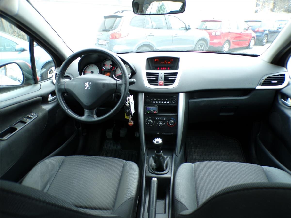 Peugeot 207 Kombi 1,6 l 68 kw