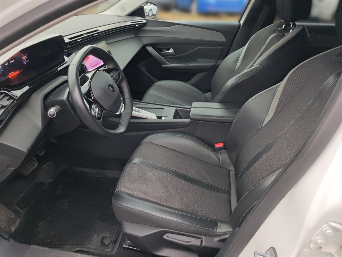 Peugeot 308 Kombi 1,2 l 96 kw