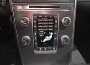 Volvo XC60 SUV / Terénní 2,0 l 100 kw