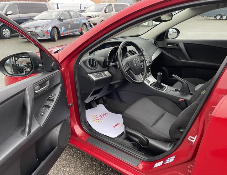 Mazda 3 Hatchback 1,6 l 77 kw