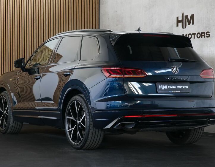 Volkswagen Touareg 2