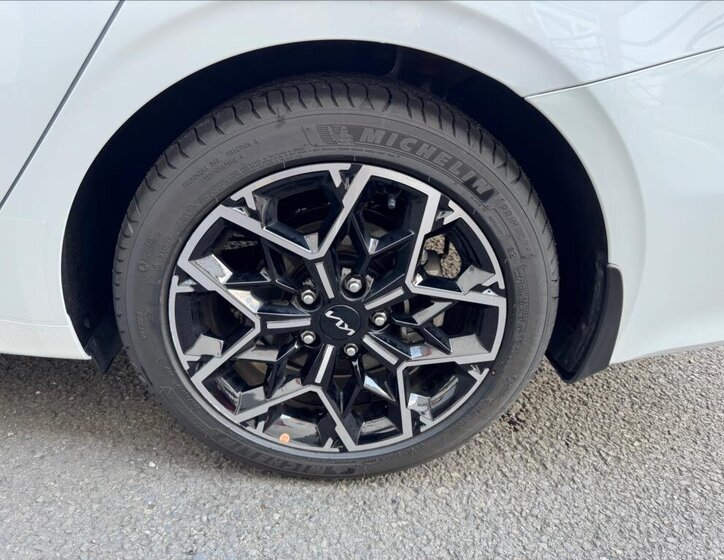 KIA Ceed Kombi 1,5 l 103 kw