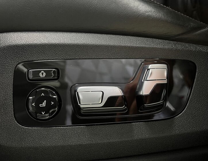 BMW X5 SUV 3,0 l 210 kw