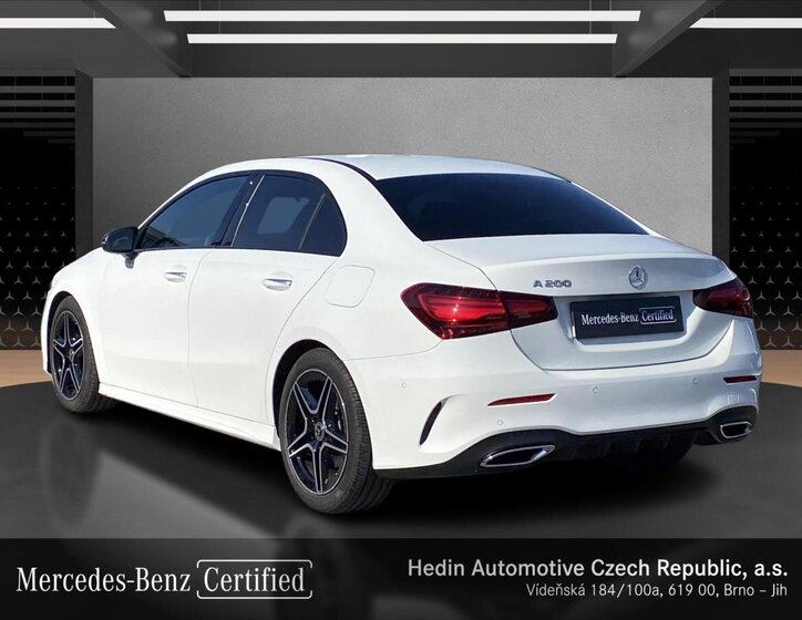 Mercedes-Benz Třídy A Sedan / Limuzína 1,3 l 120 kw