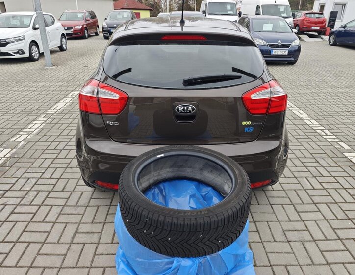 KIA Rio Hatchback 1,4 l 80 kw