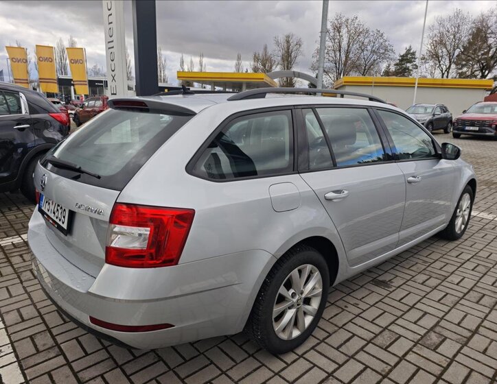Škoda Octavia Kombi 2,0 l 110 kw