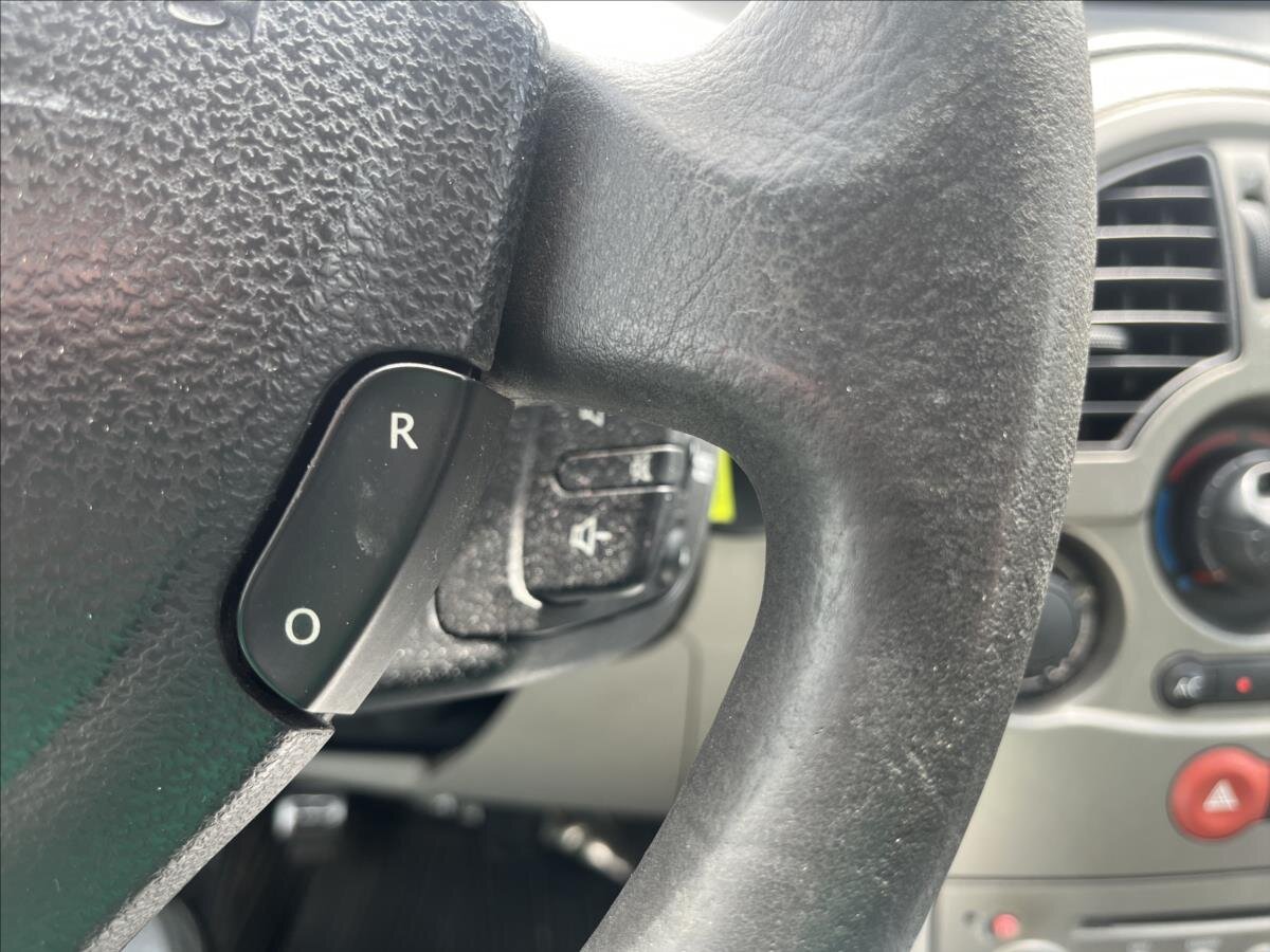 Renault Modus Hatchback 1,4 l 72 kw