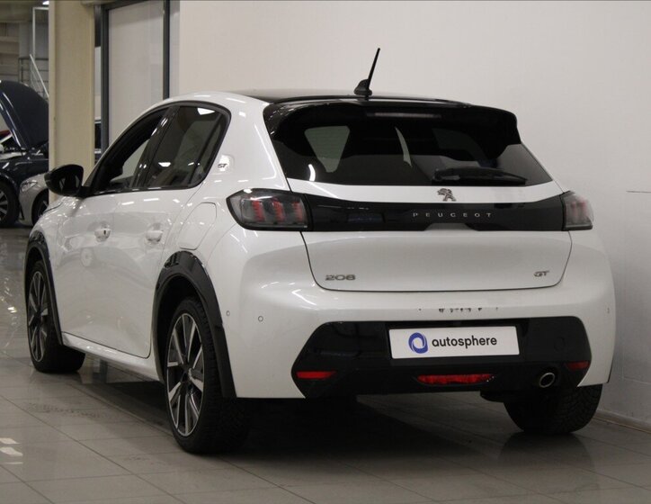 Peugeot 208 Hatchback 1,2 l 74 kw