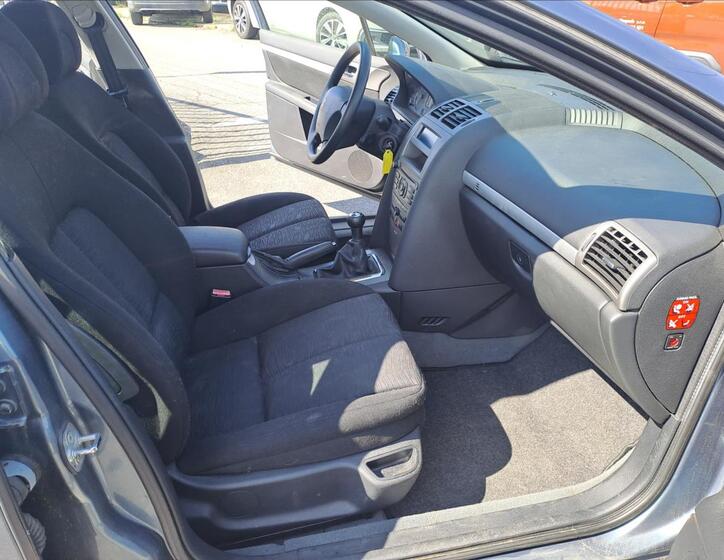 Peugeot 407 8
