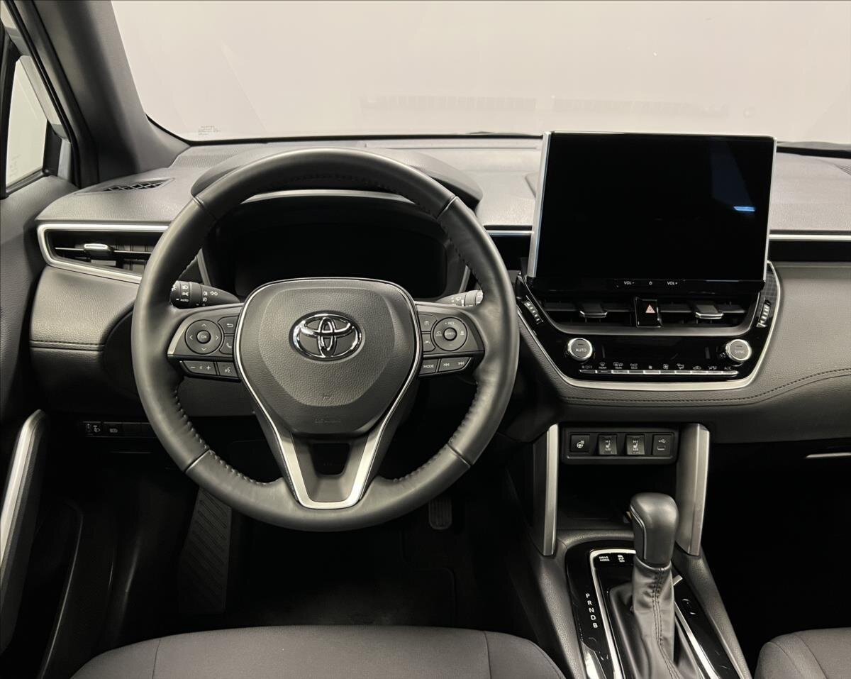 Toyota Corolla Cross SUV 1,8 l 72 kw