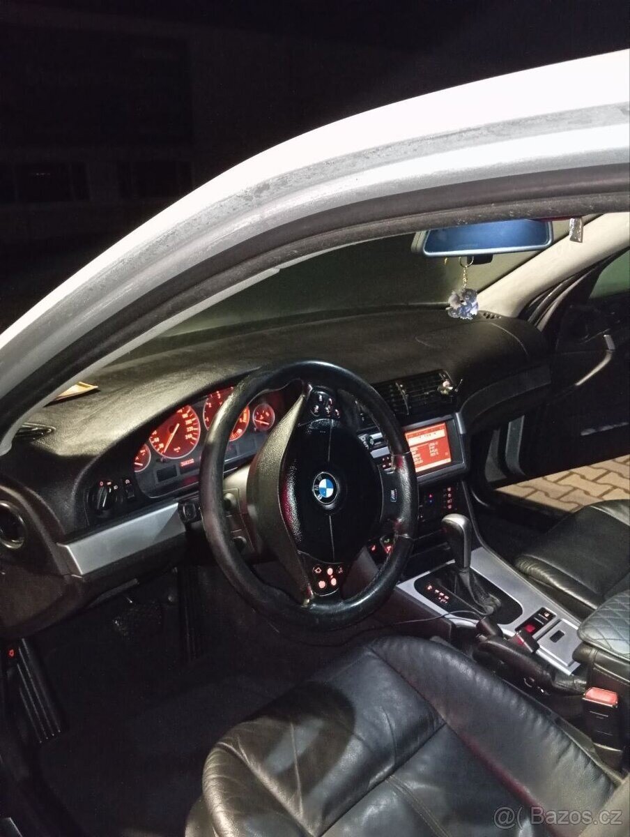 BMW Řada 5 Sedan / Limuzína 0,0 135 kw