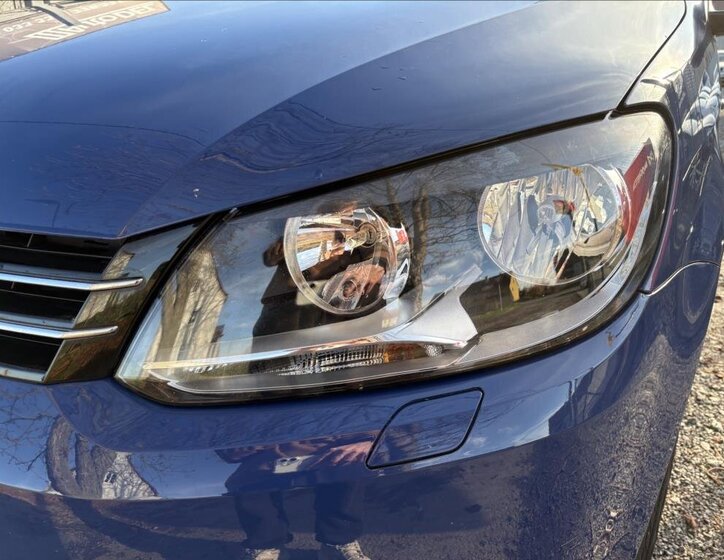 Volkswagen Touran MPV 1,2 l 77 kw